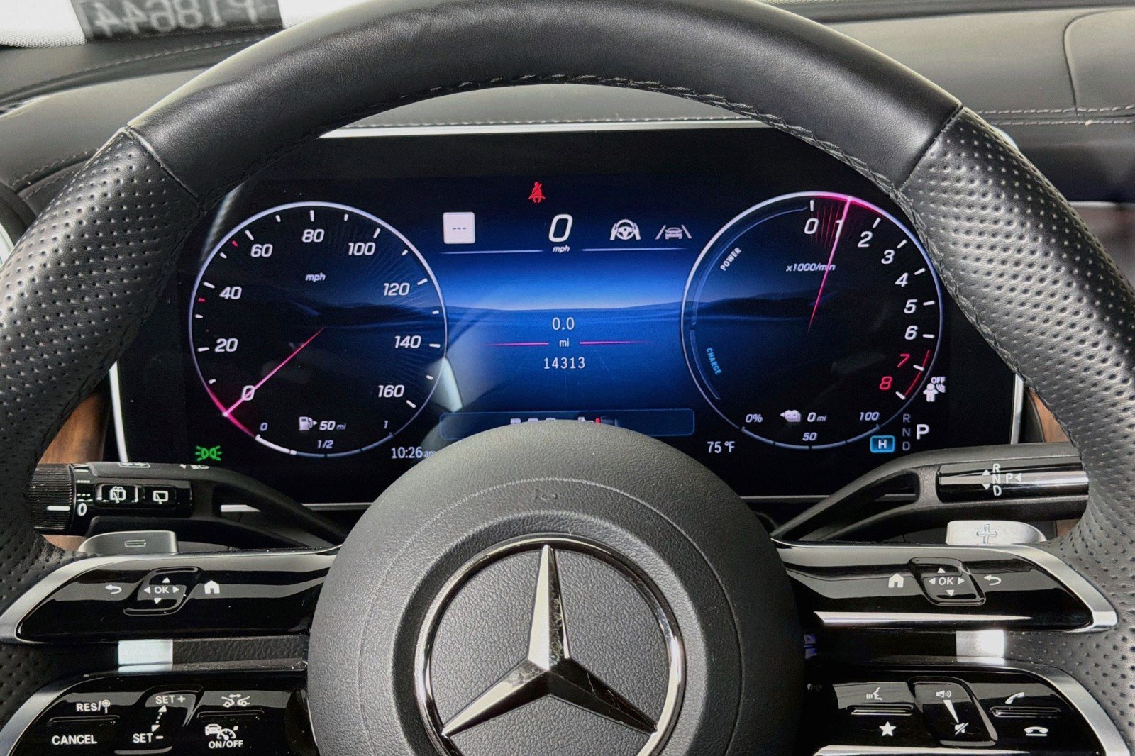 Used 2025 Mercedes-Benz GLC 350e 4MATIC image 18