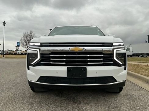 Used 2025 Chevrolet Tahoe LT image 10