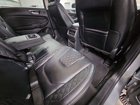 Used 2024 Ford Edge Titanium AWD/4WD image 11