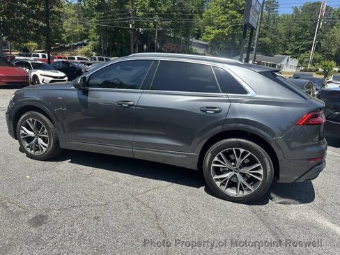 Used 2022 Audi Q8 Premium Plus AWD/4WD image 11