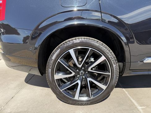 Used 2024 Volvo XC90 B6 Ultimate w/ Protection Package Premier AWD/4WD image 15