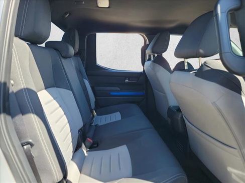 Used 2024 Toyota Tacoma TRD Off-Road image 16