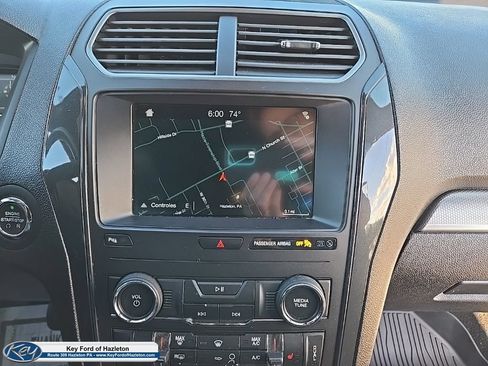 Used 2019 Ford Explorer XLT w/ Equipment Group 202A AWD/4WD image 23