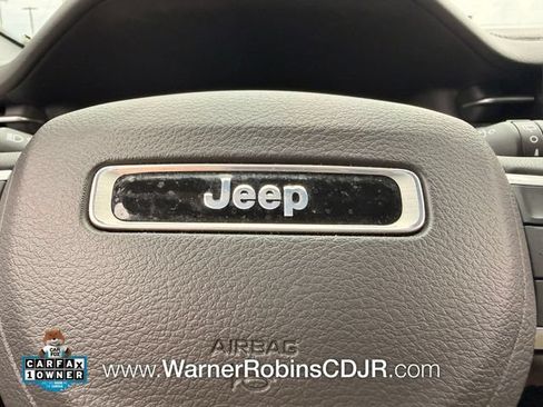 Used 2024 Jeep Compass Latitude w/ Convenience Group AWD/4WD image 32
