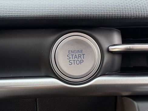 New 2026 Hyundai Tucson SE image 18