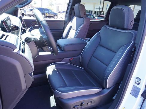 New 2026 GMC Sierra EV Elevation image 13