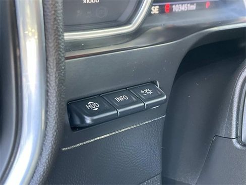 Used 2020 Chevrolet Silverado 2500 LTZ w/ LTZ Premium Package image 32