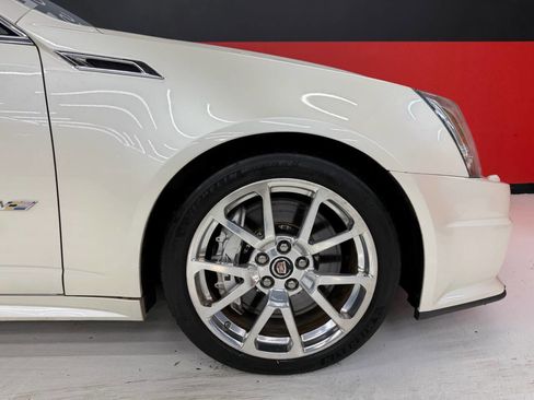 Used 2014 Cadillac CTS V w/ Wood Trim Package image 37