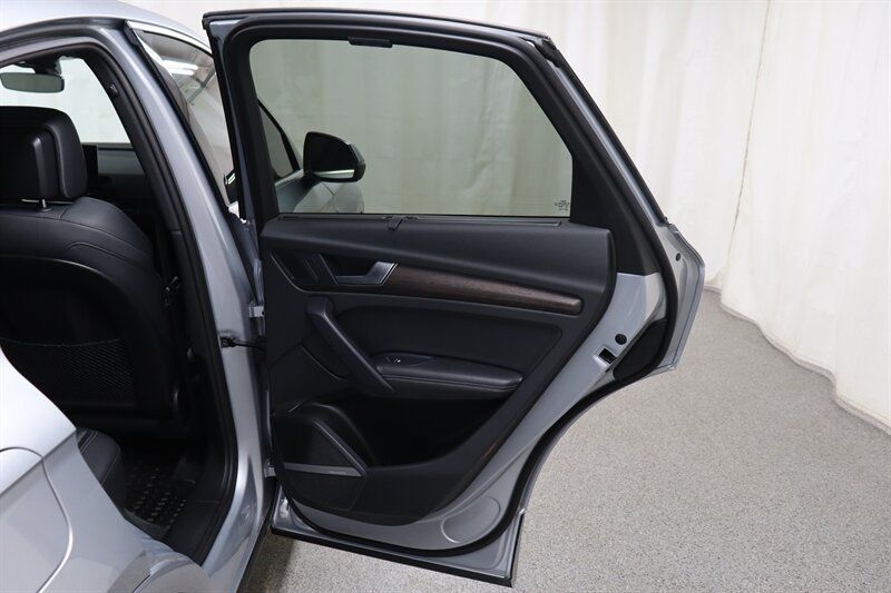 Used 2022 Audi Q5 2.0T Prestige AWD/4WD image 37