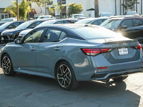 Used 2024 Nissan Sentra SR w/ SR Premium Package FWD image 4