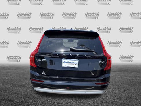 Used 2022 Volvo XC90 T6 Momentum w/ Advanced Package AWD/4WD image 11