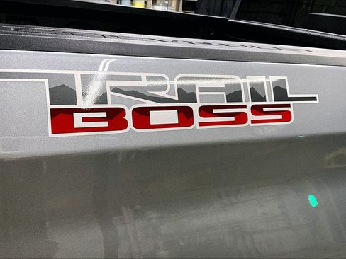 New 2026 Chevrolet Silverado 1500 LT Trail Boss w/ Convenience Package II image 9