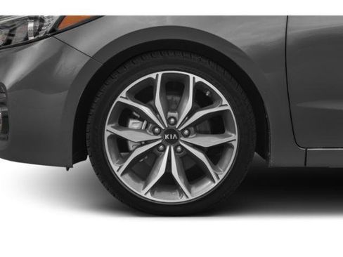 Used 2018 Kia Forte LX FWD image 15