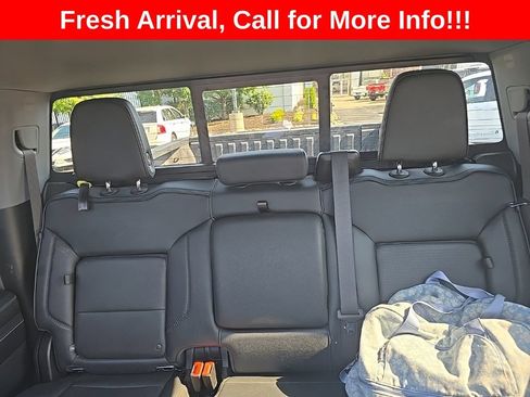 Used 2023 GMC Sierra 1500 Denali w/ Denali Reserve Package AWD/4WD image 12