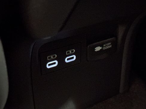 New 2026 Toyota Prius SE image 14