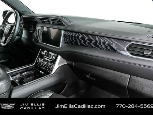 Used 2023 GMC Yukon Denali image 25