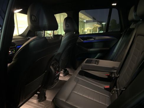 Used 2018 BMW X3 M40i image 14