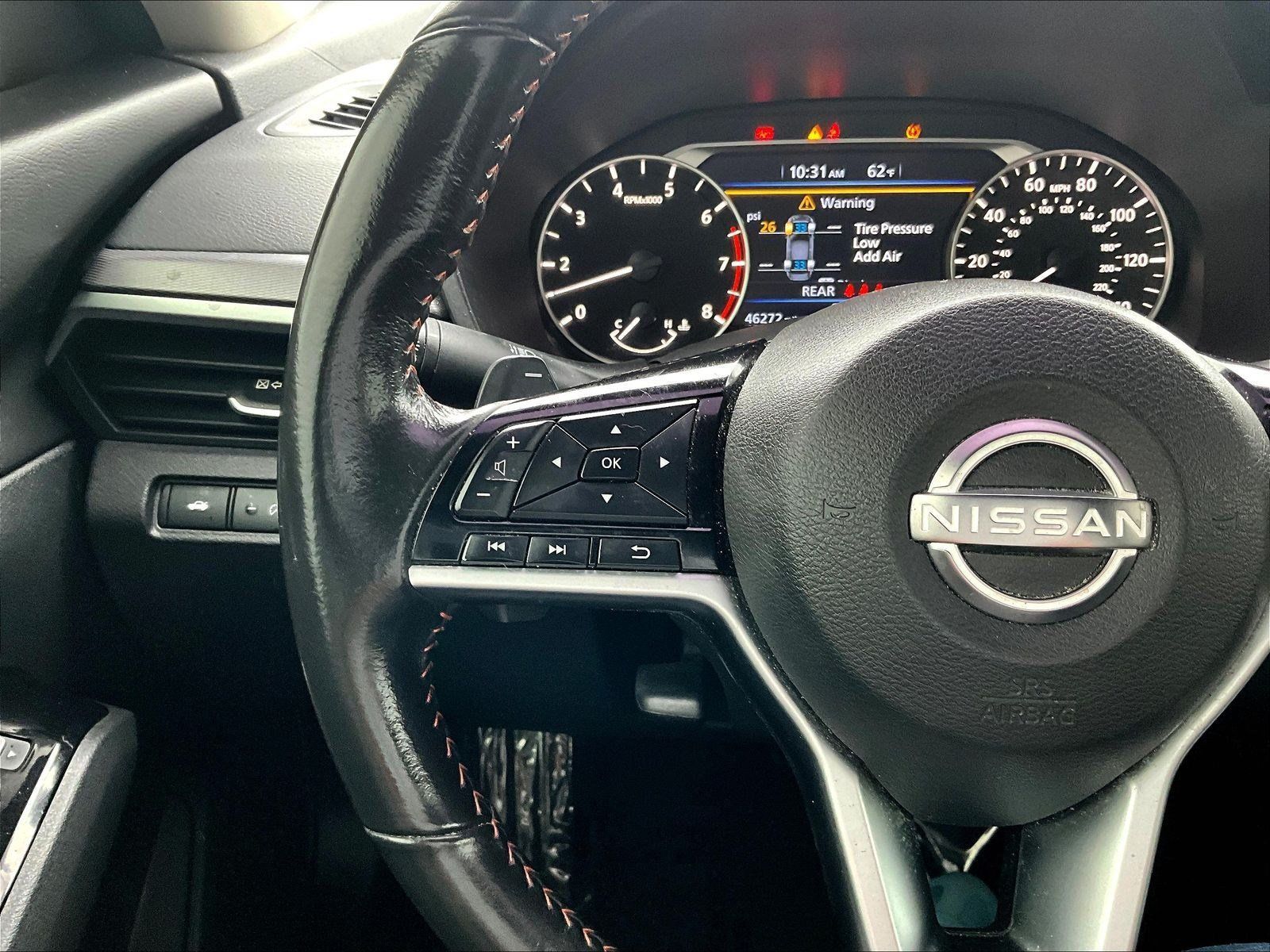 Used 2023 Nissan Altima 2.5 SR AWD/4WD image 10