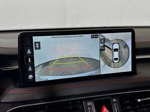 Used 2023 Genesis G70 3.3T w/ Sport Prestige Package image 10