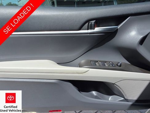 Used 2023 Toyota Camry SE image 26