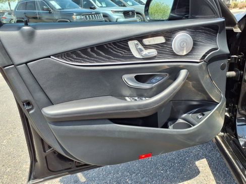 Used 2021 Mercedes-Benz E 350 Sedan image 19