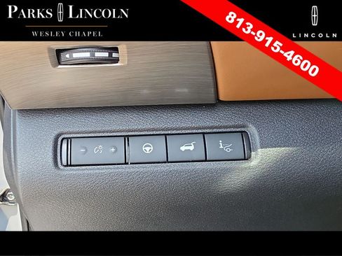 Used 2022 Nissan Pathfinder Platinum AWD/4WD image 28