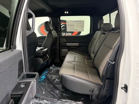 New 2025 Ford F150 Lariat w/ Equipment Group 501A Mid image 16