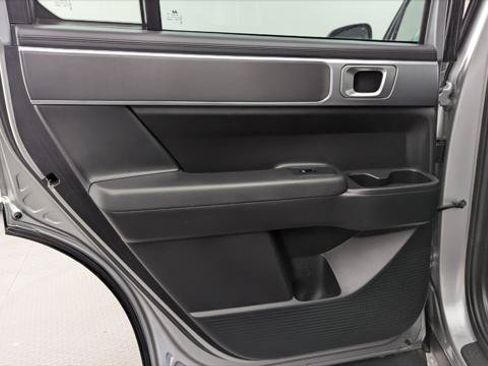 Used 2024 Hyundai Santa Fe SE FWD image 16