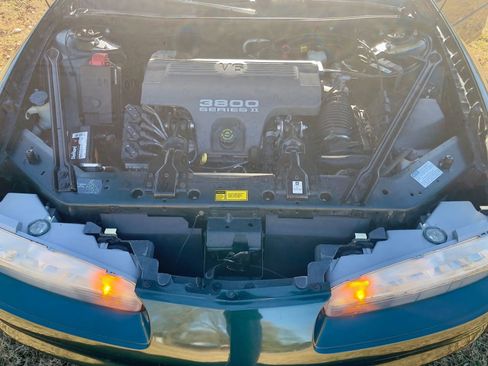 Used 1999 Oldsmobile Intrigue GL image 26