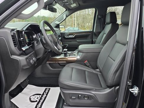 New 2026 Chevrolet Silverado 1500 RST w/ Convenience Package II AWD/4WD image 9
