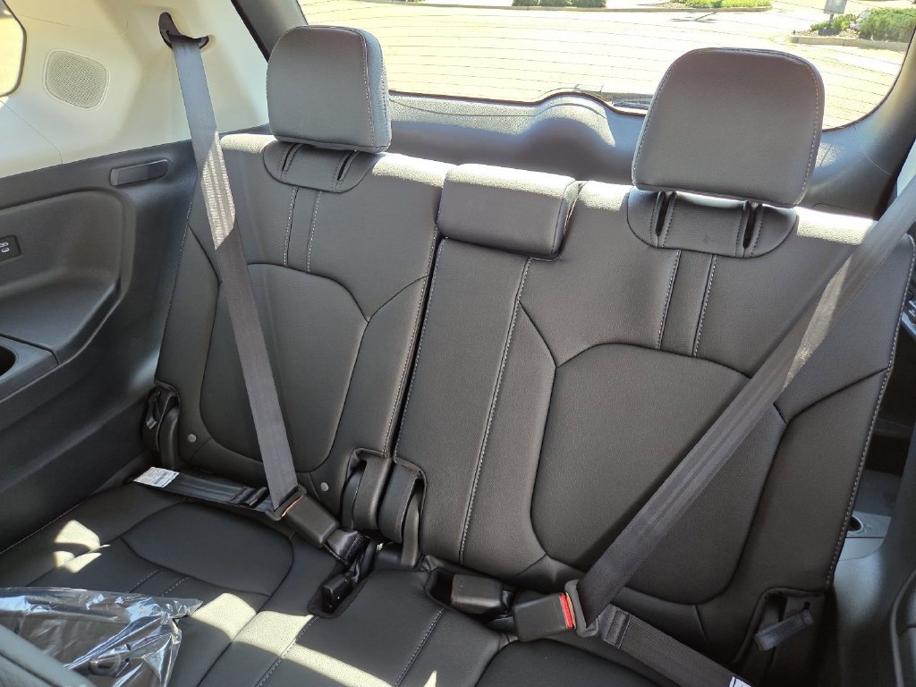 New 2026 Honda Pilot Touring image 19