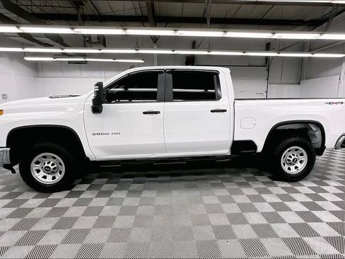 Used 2025 Chevrolet Silverado 3500 W/T w/ WT/CX Safety Package AWD/4WD image 14