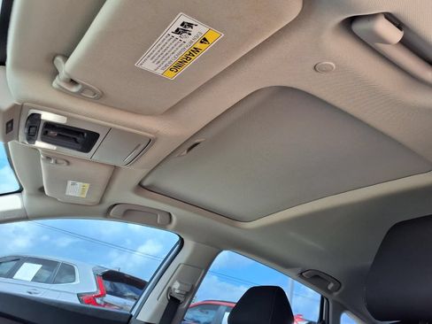 Used 2024 Honda Accord EX image 10