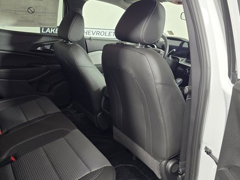 New 2025 Chevrolet Trax LT w/ Driver Confidence Package image 17