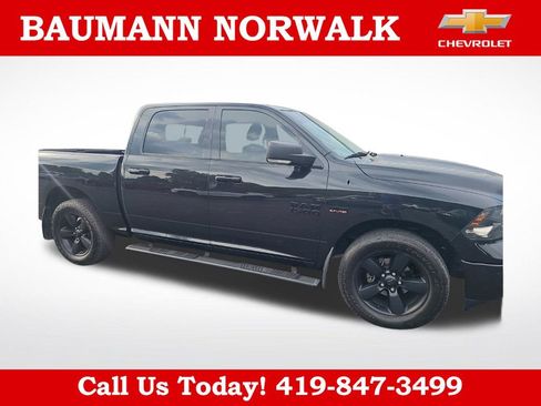 Used 2018 RAM 1500 Big Horn AWD/4WD image 3