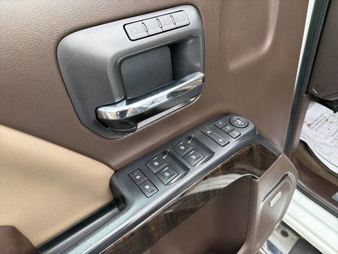 Used 2016 GMC Sierra 2500 Denali w/ Duramax Plus Package image 37