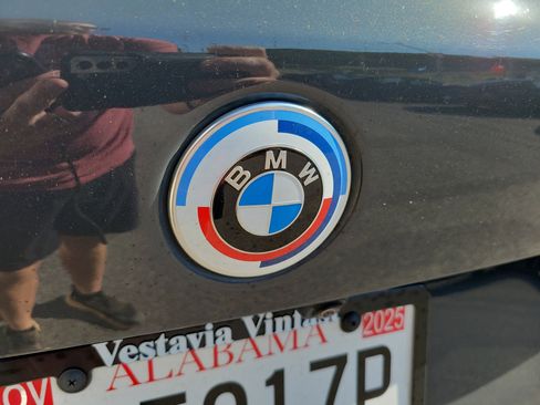 Used 2022 BMW X5 M50i w/ Premium Package image 36