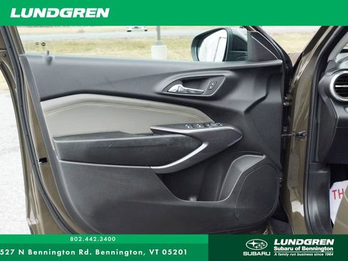 Used 2024 Chevrolet Trax ACTIV w/ Sunroof Package image 10