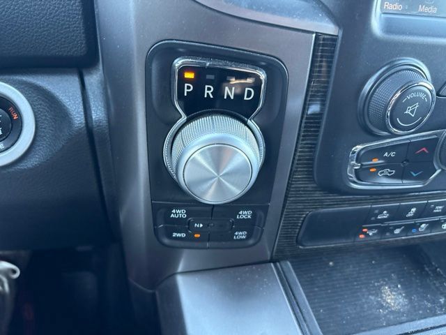 Used 2015 RAM 1500 Limited AWD/4WD image 25