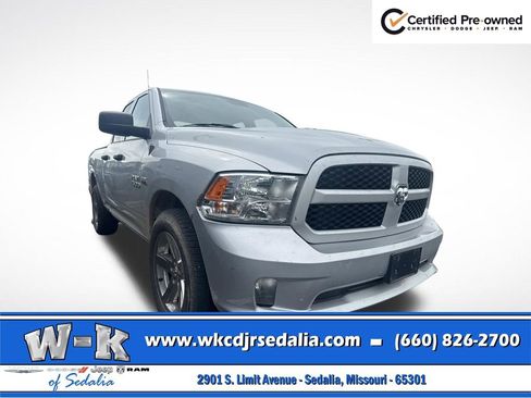 Used 2018 RAM 1500 Express AWD/4WD image 3