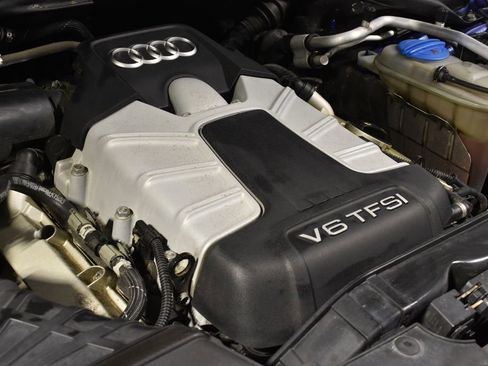 Used 2015 Audi SQ5 Premium Plus w/ Technology Package image 34