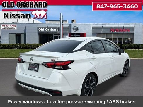 Used 2023 Nissan Versa SR w/ Trunk Package image 6