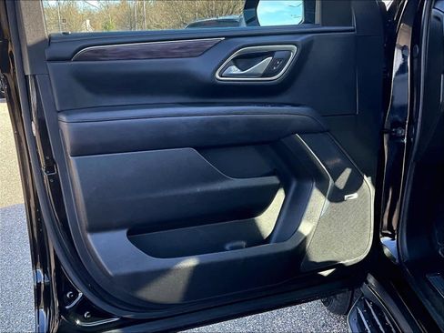 Used 2024 Chevrolet Tahoe LT image 9