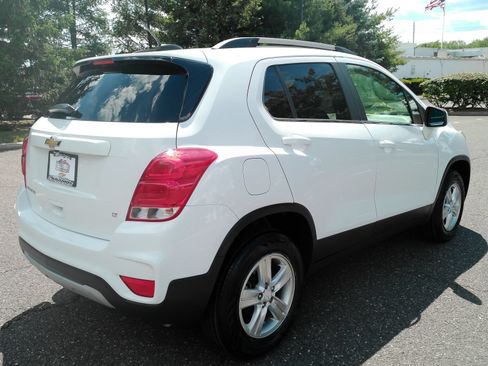 Used 2020 Chevrolet Trax LT AWD/4WD image 6