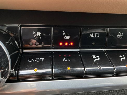 New 2026 Chevrolet Equinox ACTIV w/ Convenience Package III image 23