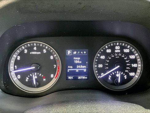Used 2018 Hyundai Tucson SE AWD/4WD image 21