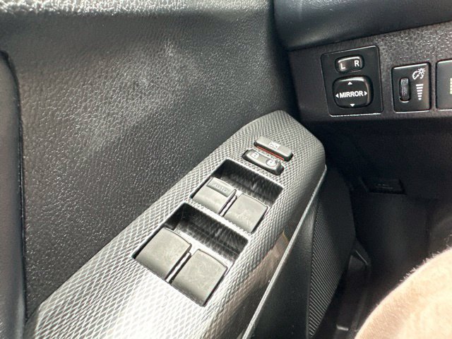Used 2018 Toyota RAV4 Adventure AWD/4WD image 44