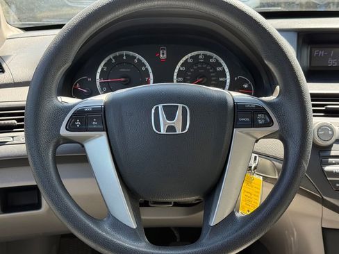 Used 2009 Honda Accord LX-P image 20