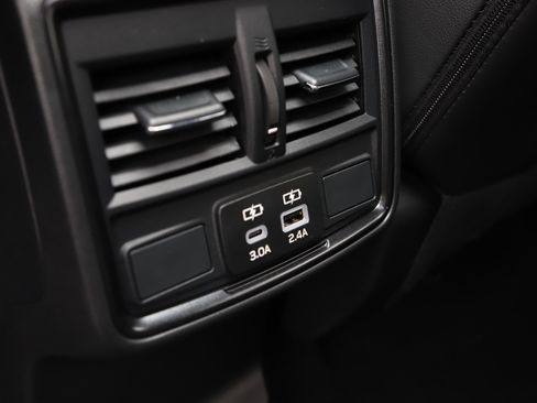 New 2025 Subaru Forester Limited image 18