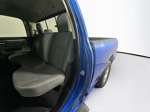 Used 2019 RAM 1500 Classic SLT RWD image 25